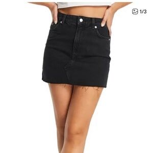 Topshop Classic Black Mini Skirt